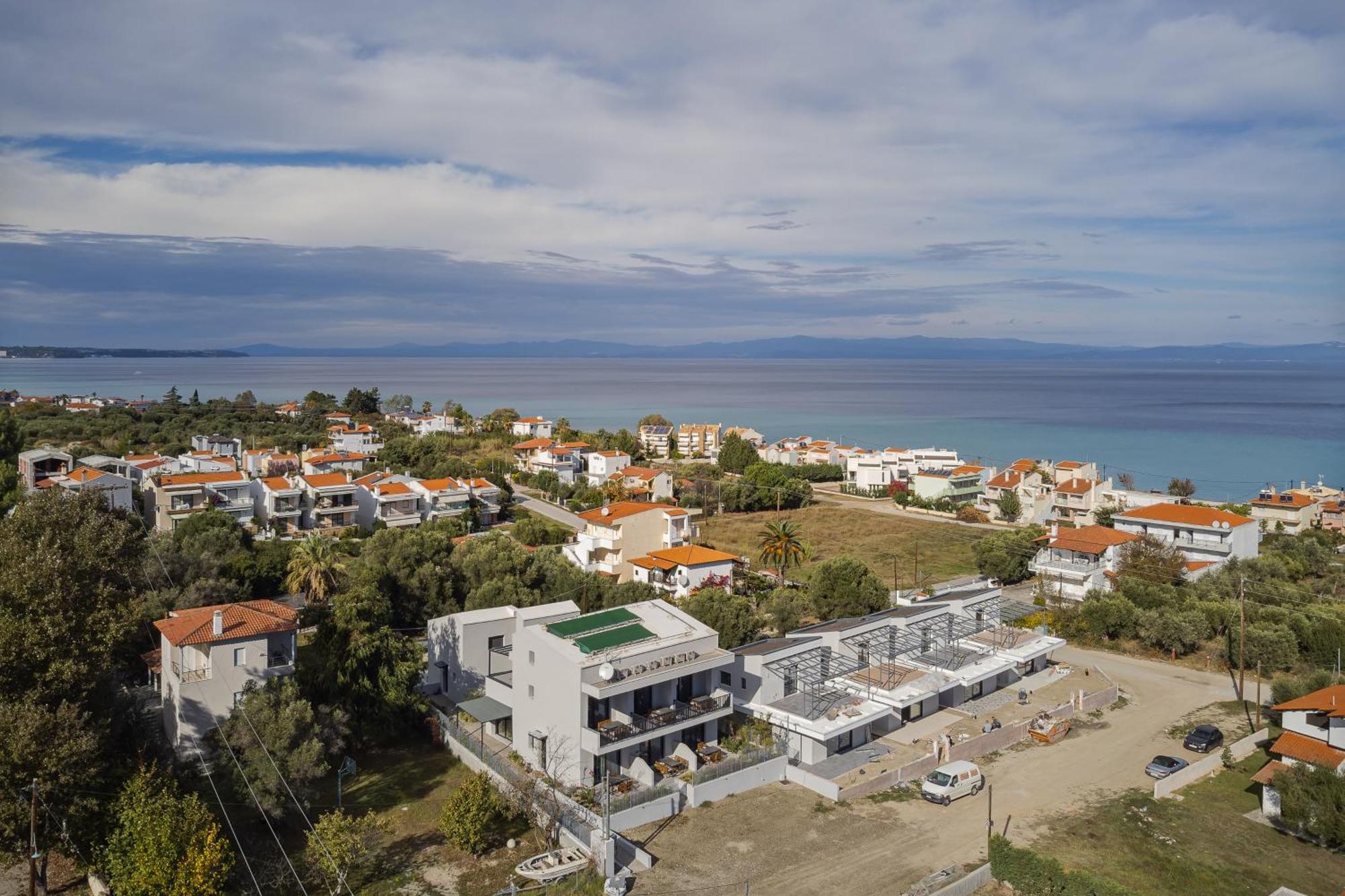 The 8 Suites Políhrono Kültér fotó